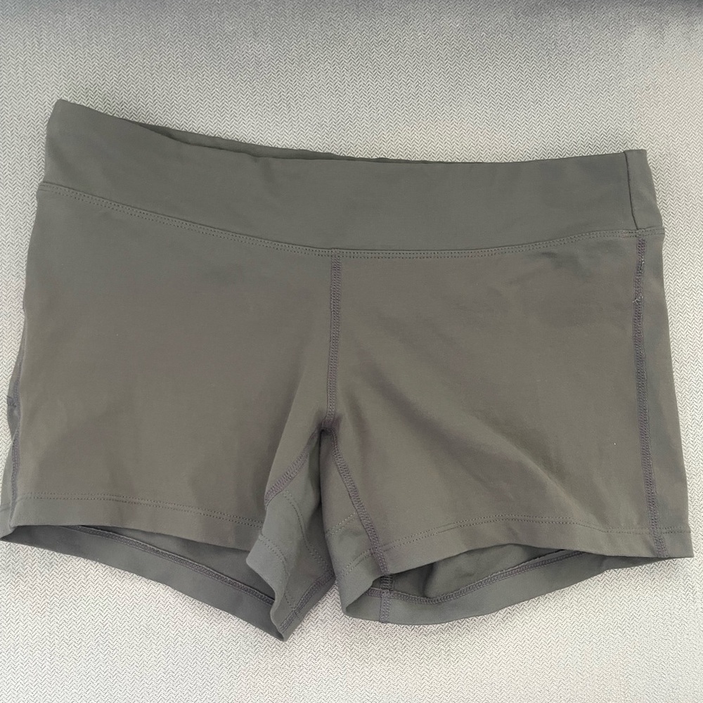 SUGOI athletic shorts size Medium
